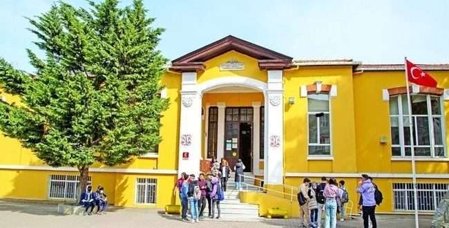 Topkapı Üniversitesi Yabancı Öğrenci Ücretleri 2023